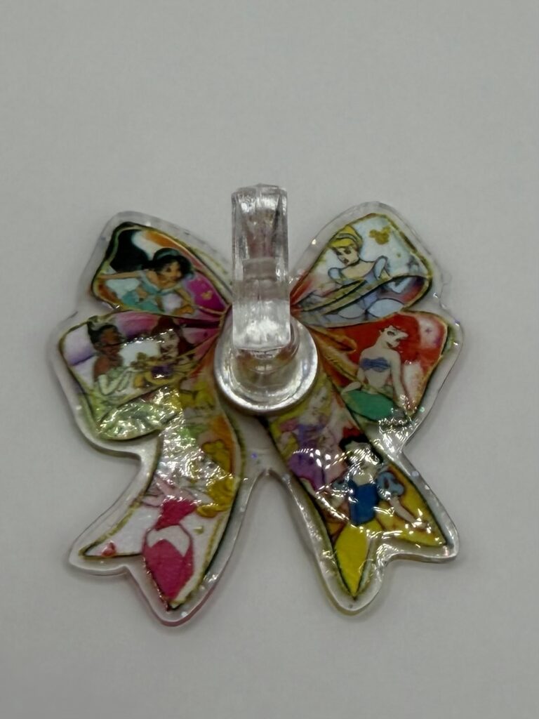 Princesses bow stand
